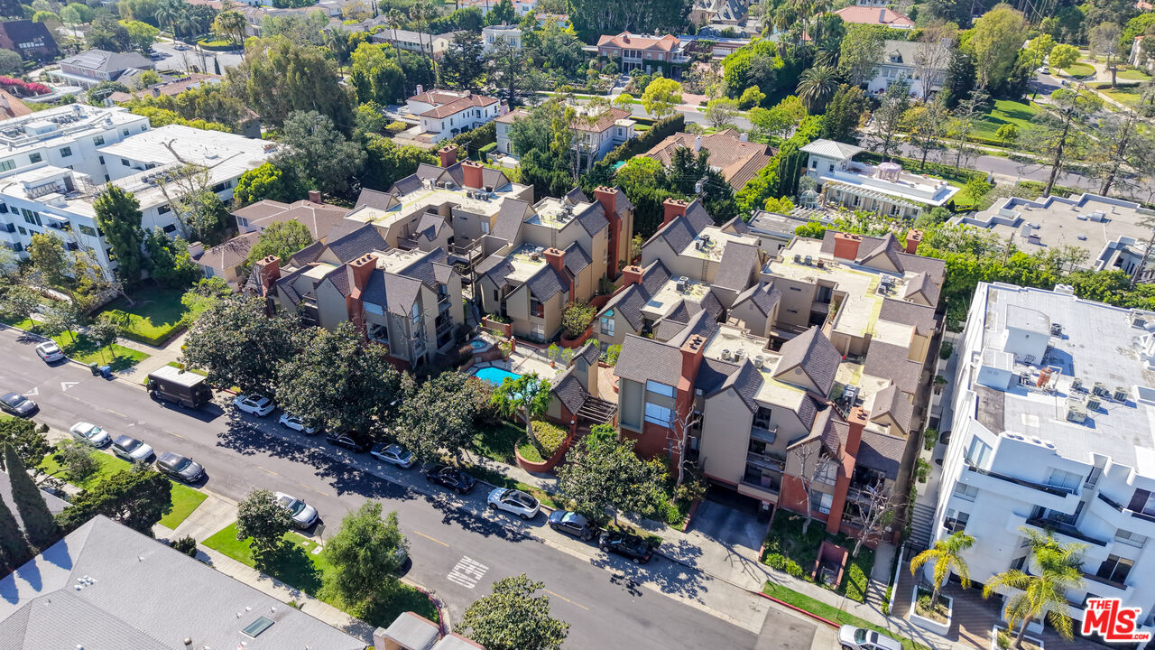 835 S Lucerne Blvd Unit: 105