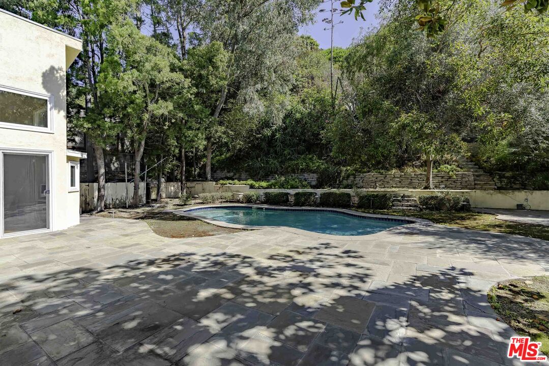 2250 Betty Ln