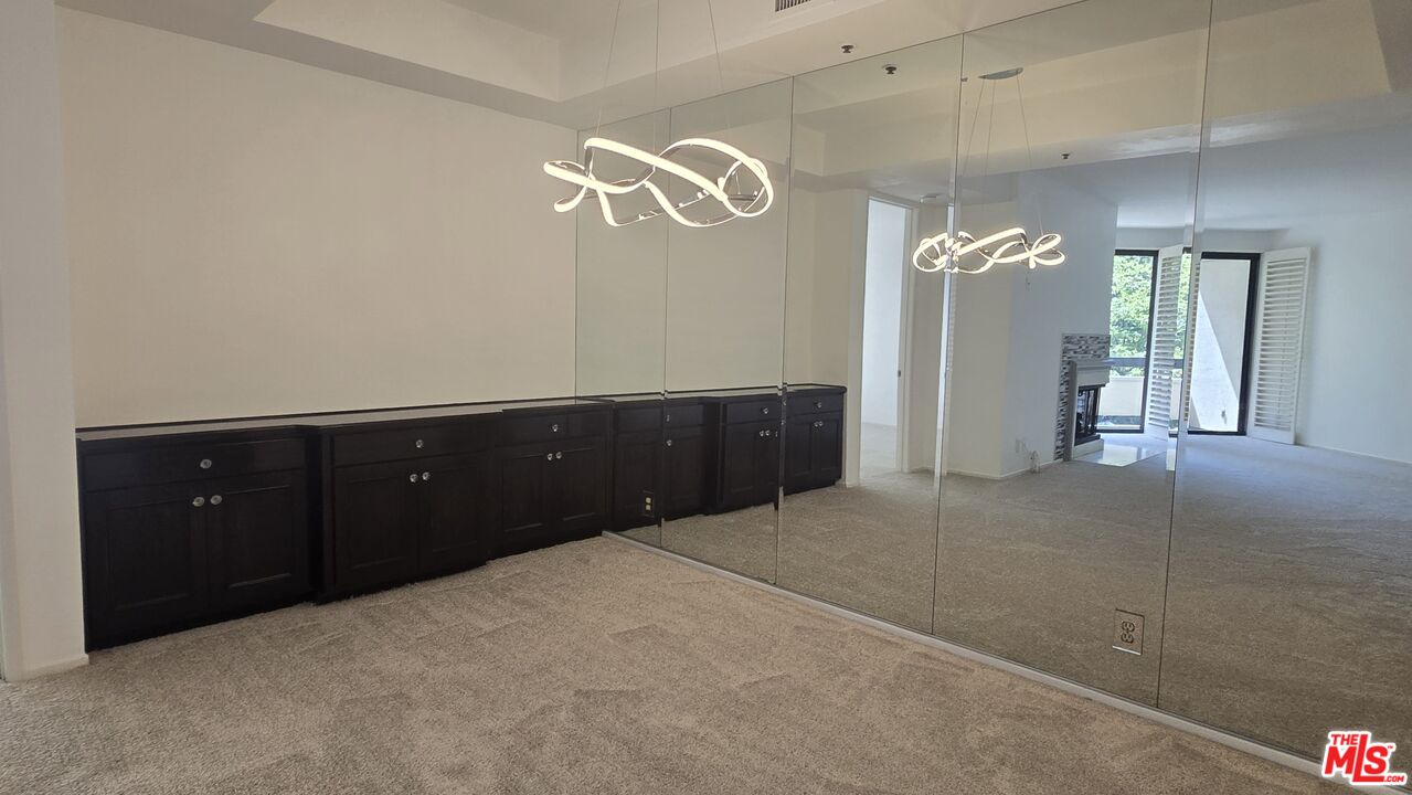 2131 Century Park Ln Unit: 212