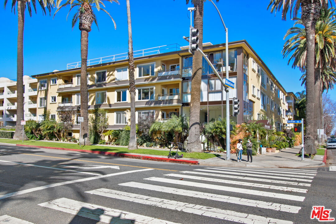 757 OCEAN AVE Unit: 314