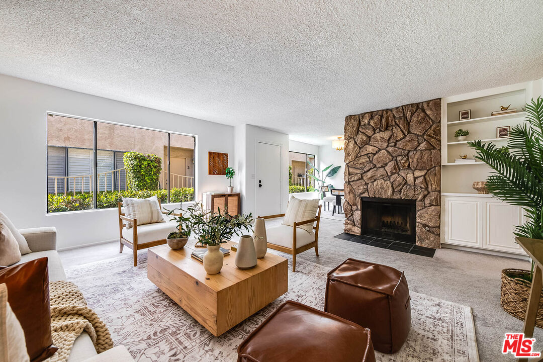 2249 20th St Unit: 3