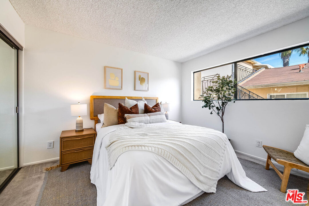 2249 20th St Unit: 3