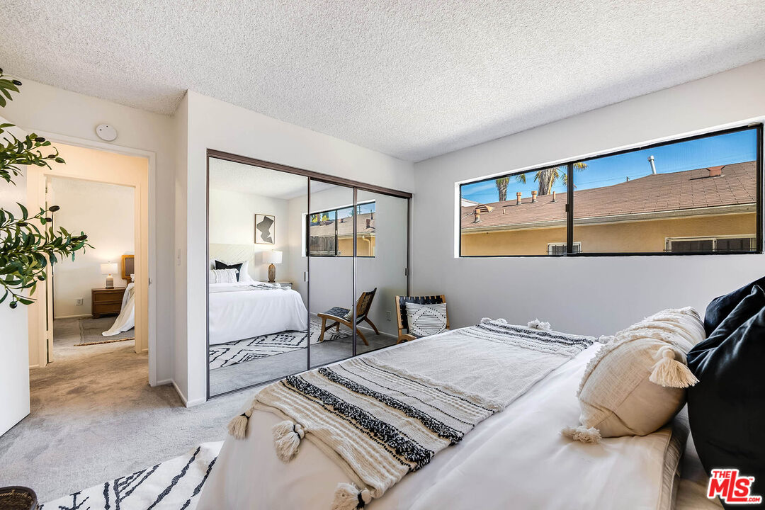 2249 20th St Unit: 3