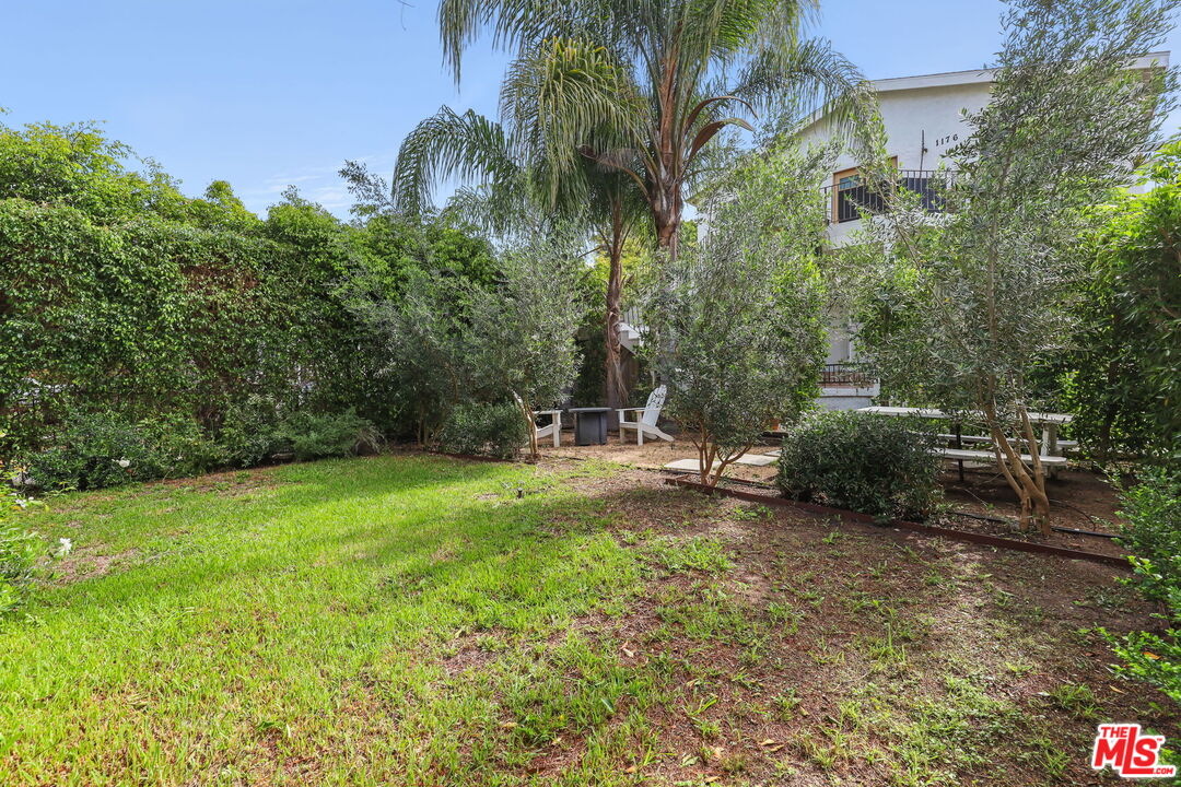 1174 S Highland Ave