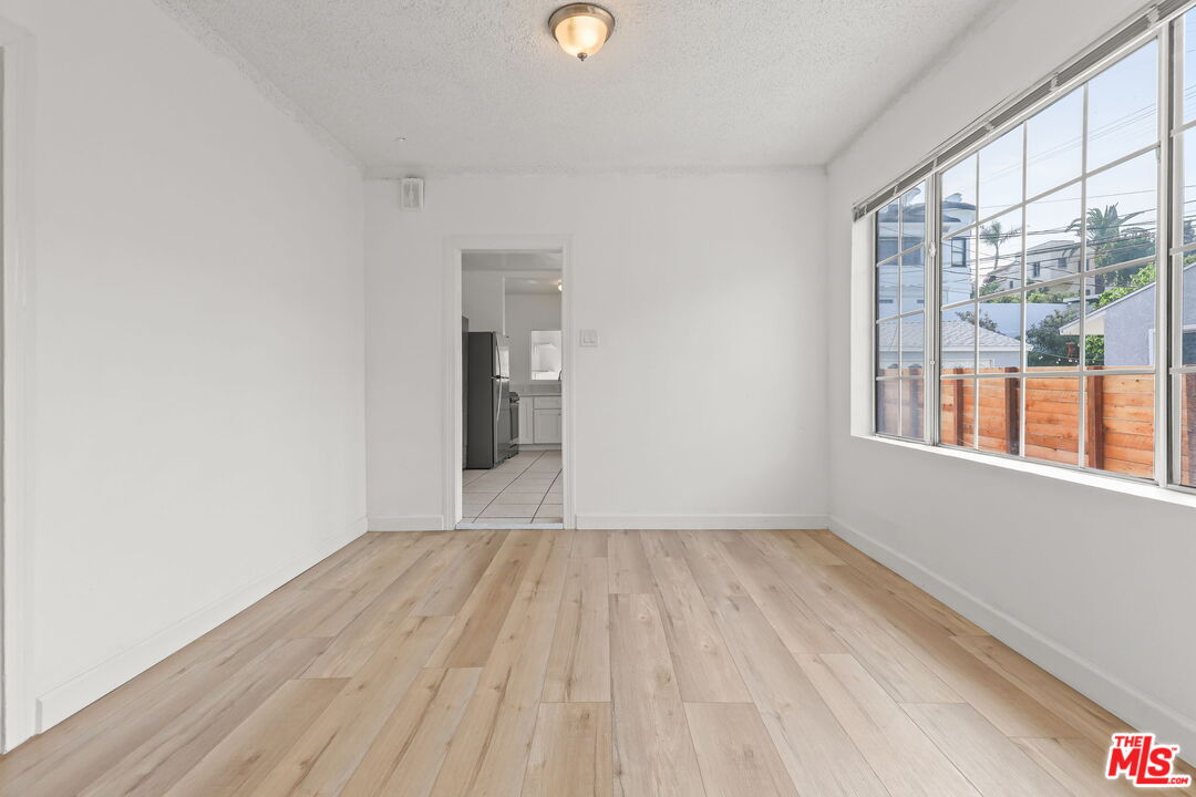 1174 S Highland Ave