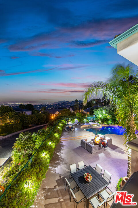 12145 Summit Ct