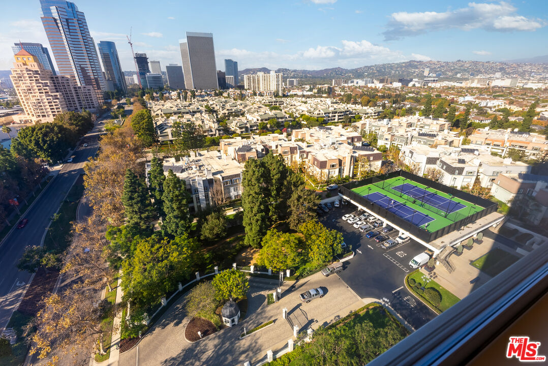 2220 Avenue Of The Stars Unit: 1601