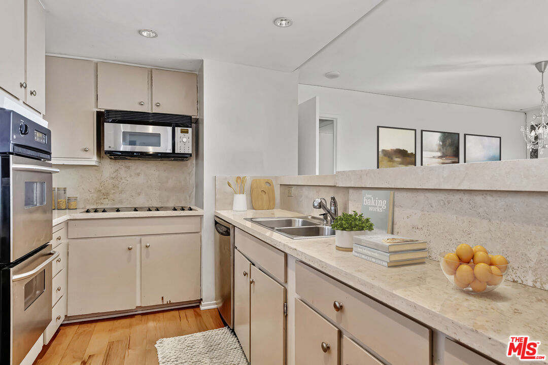 2170 Century Park East Unit: 1507