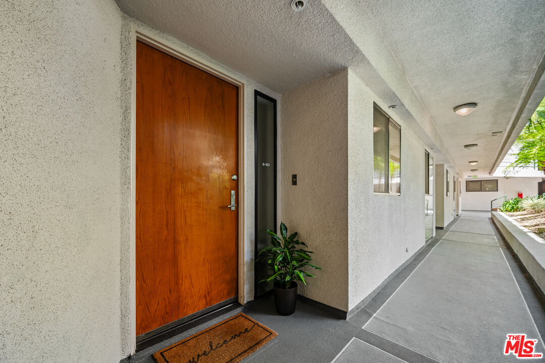 2960 Neilson Way Unit: 103