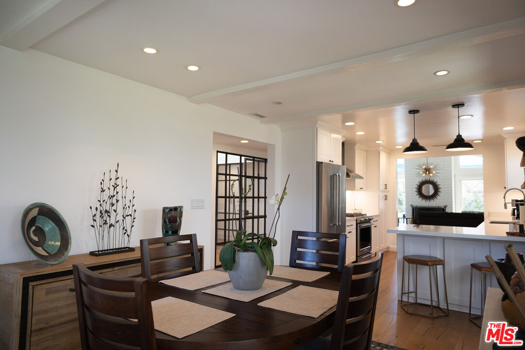 12722 Sarah St