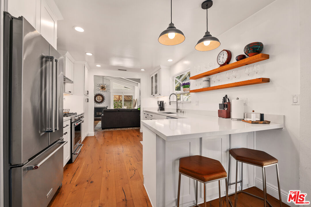 12722 Sarah St