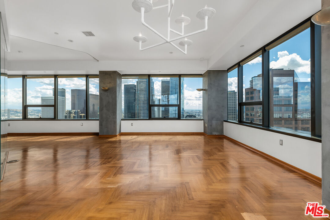 1100 Wilshire Blvd Unit: 2911