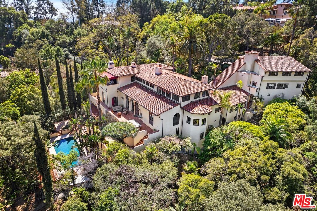 200 Fern Dr