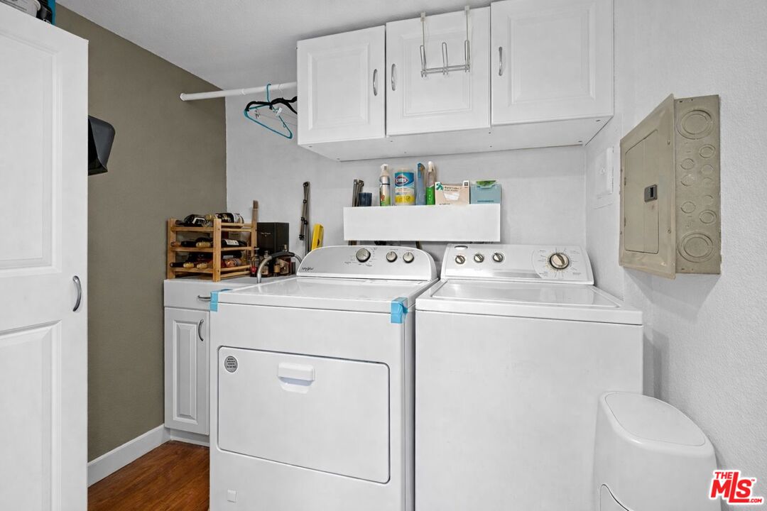 620 W Hyde Park Blvd Unit: 117
