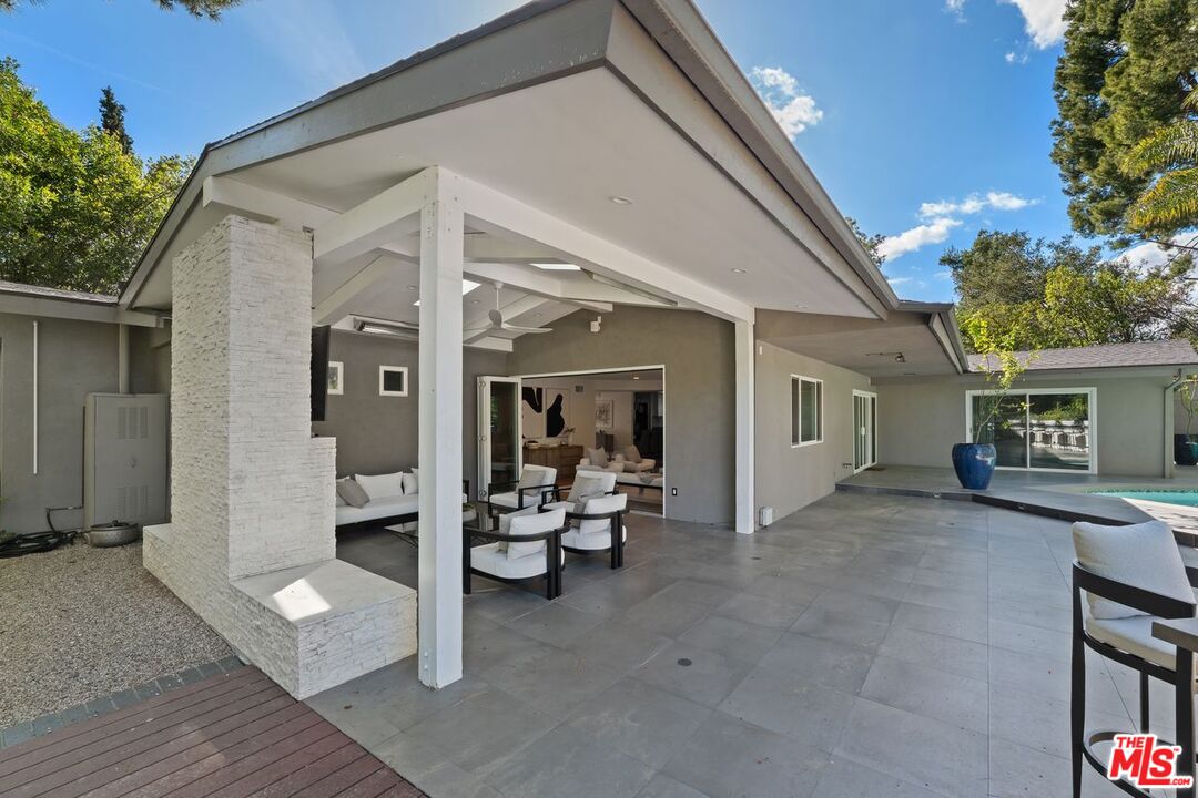15831 Tobin Way
