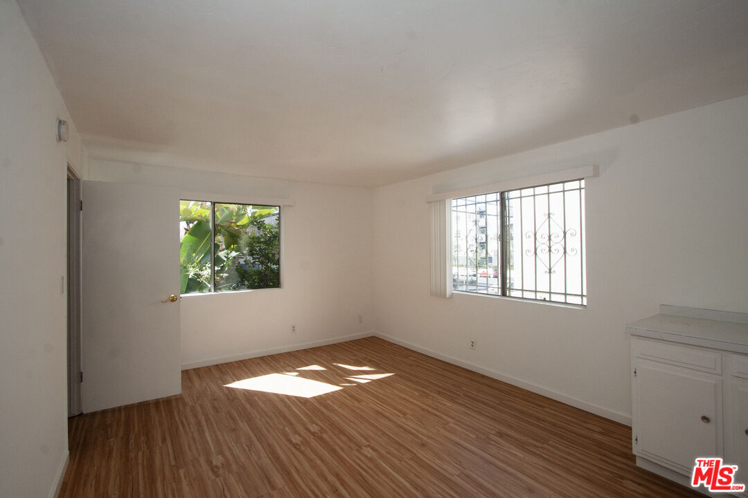 11515 Ohio Ave Unit: 1
