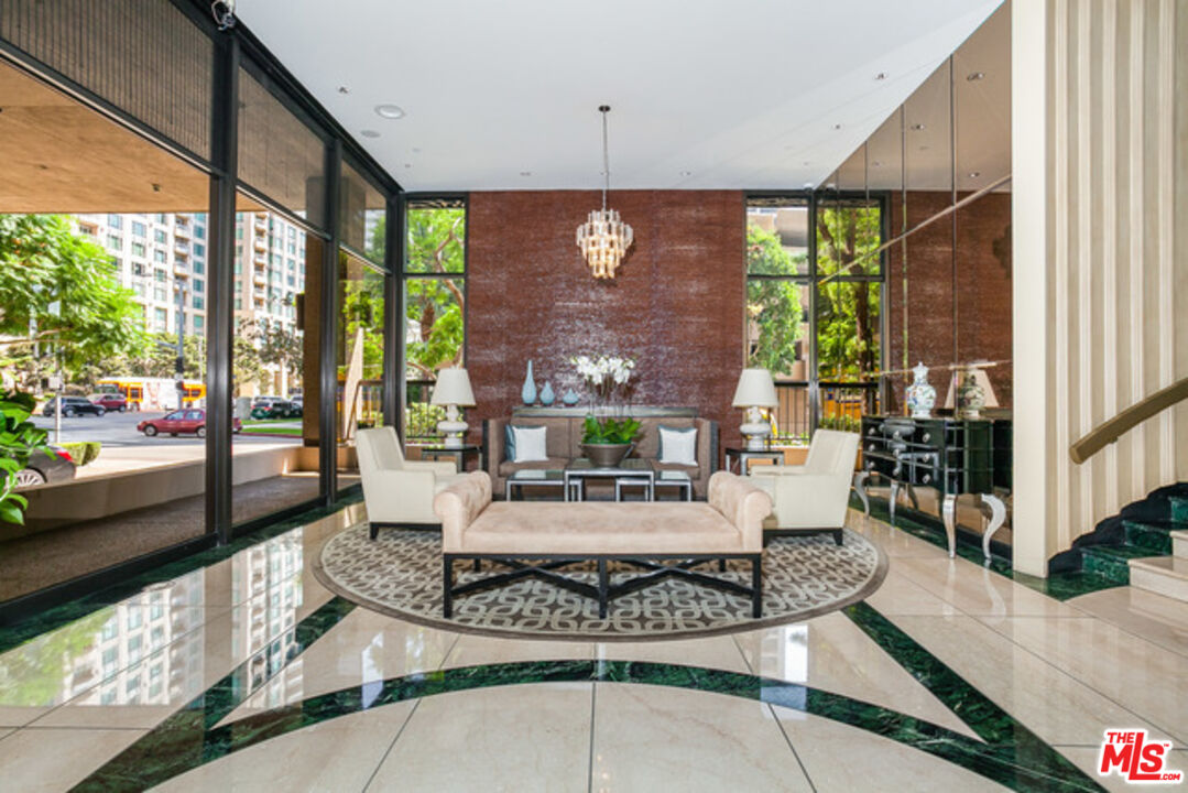 10750 Wilshire Blvd Unit: 1602