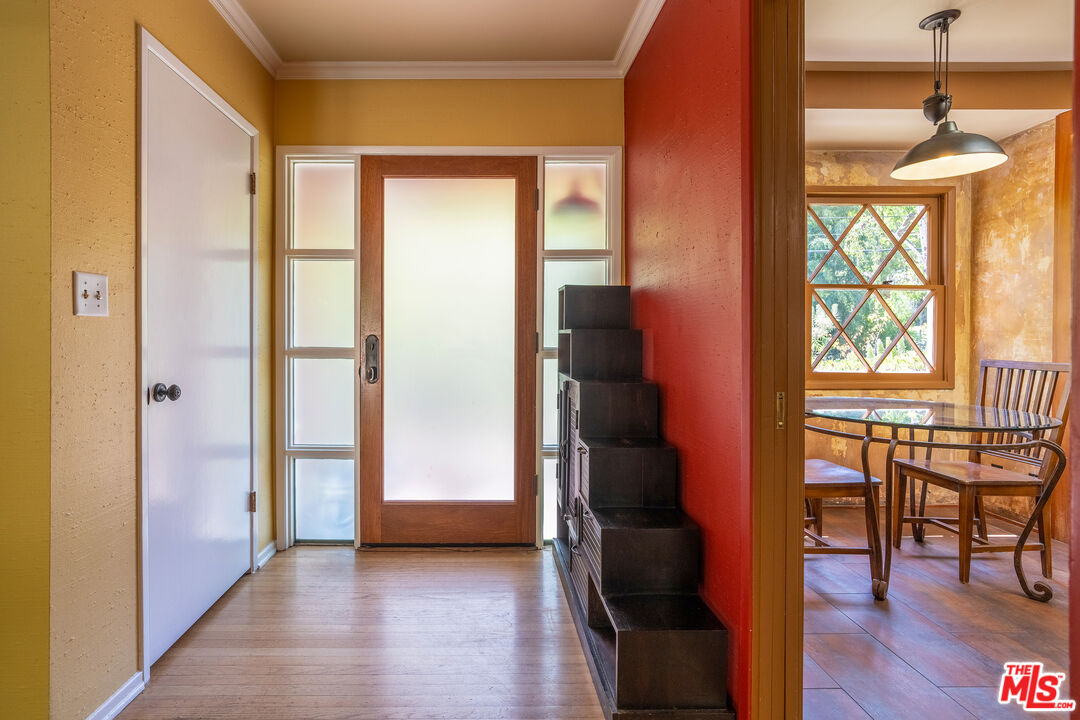 2524 Laurel Pass