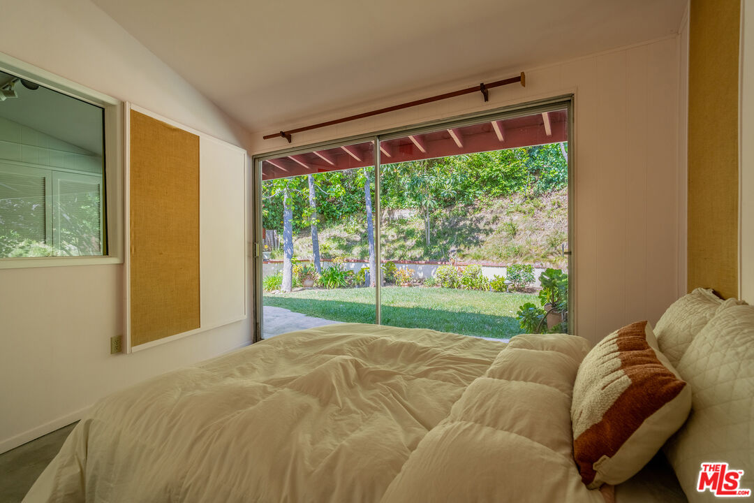 2524 Laurel Pass