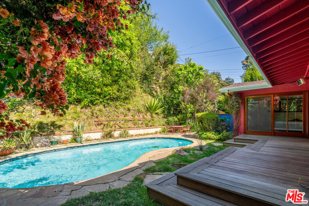 2524 Laurel Pass