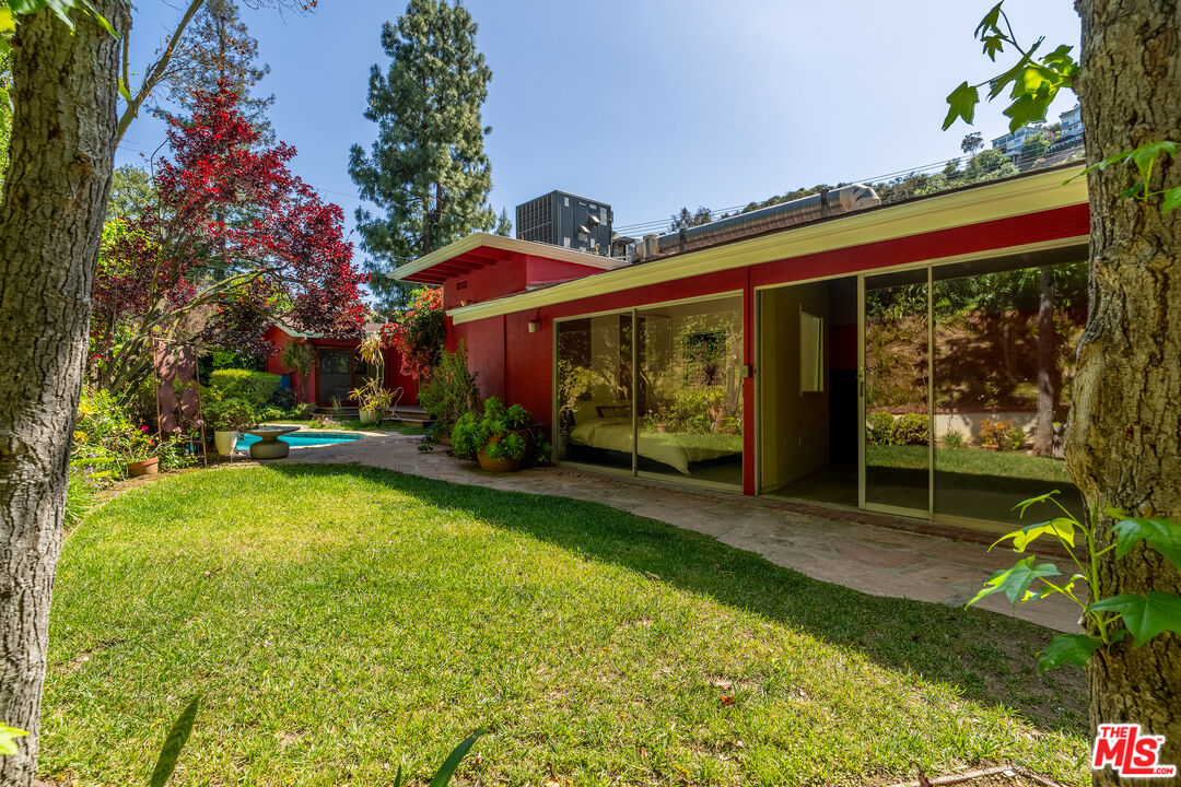 2524 Laurel Pass