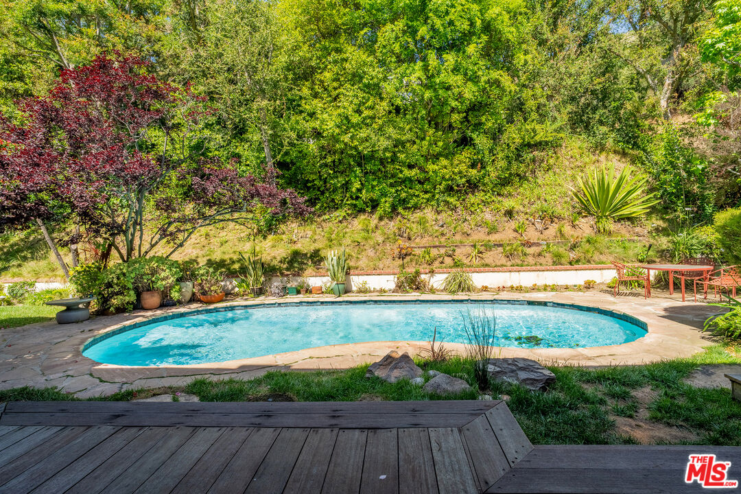 2524 Laurel Pass