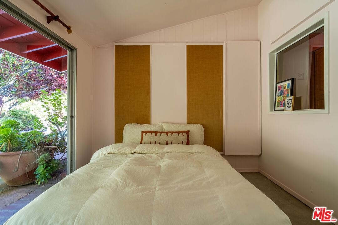 2524 Laurel Pass