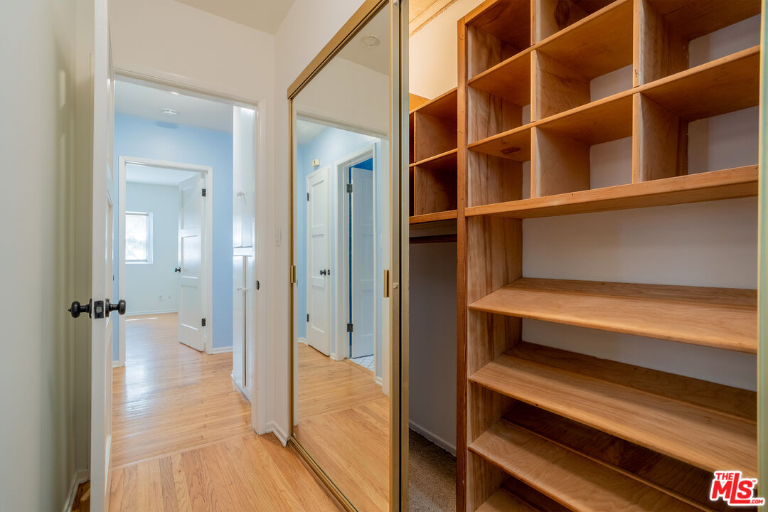 2524 Laurel Pass