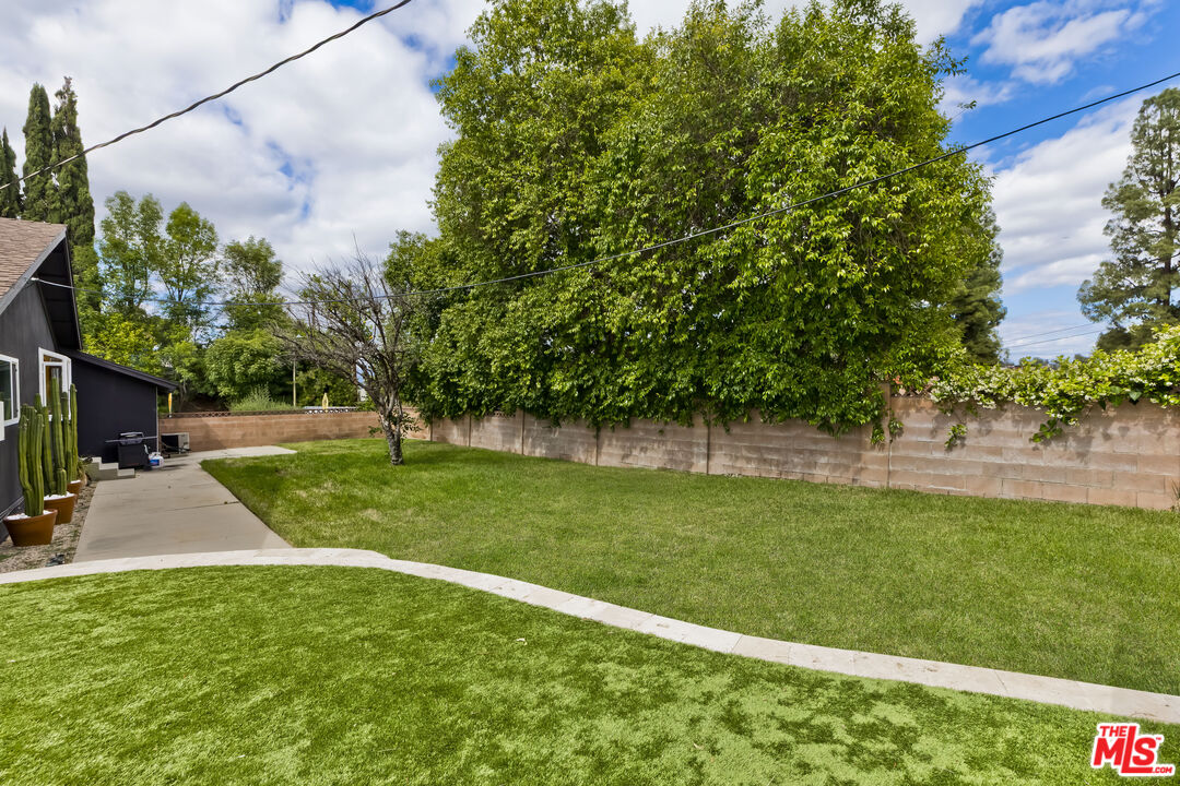 23916 Califa St