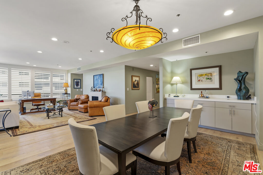 10430 Wilshire Blvd Unit: 305