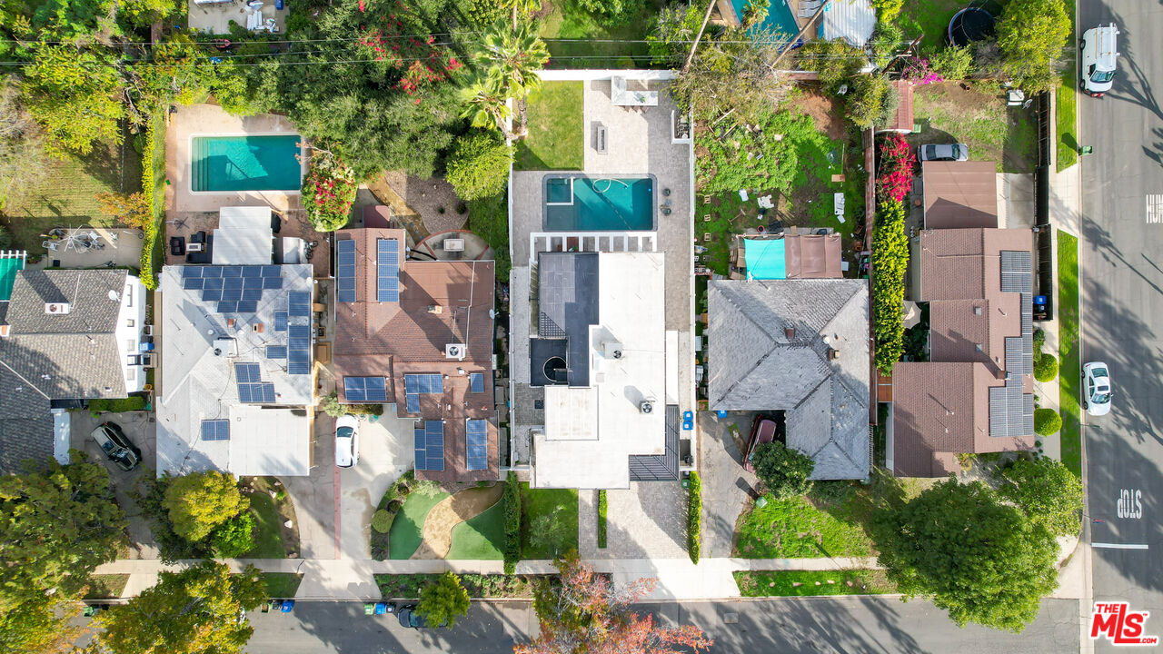 5812 Willis Ave