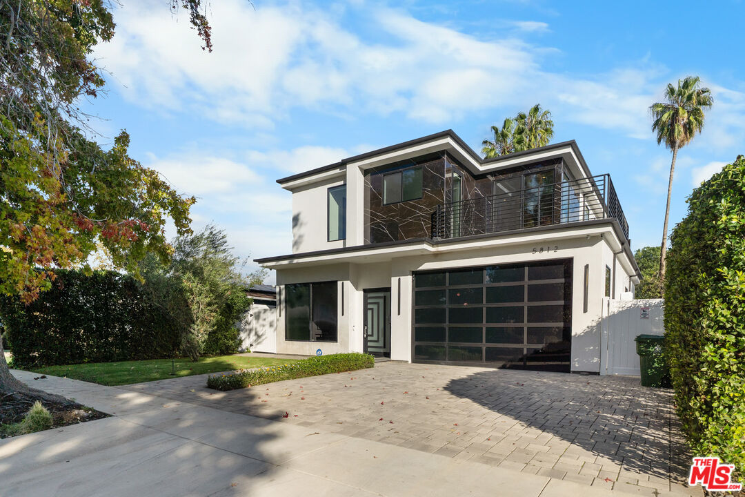 5812 Willis Ave