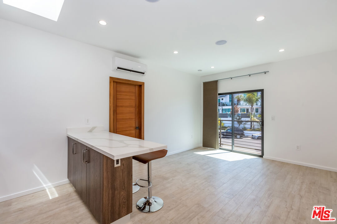 8012 Zeus Dr