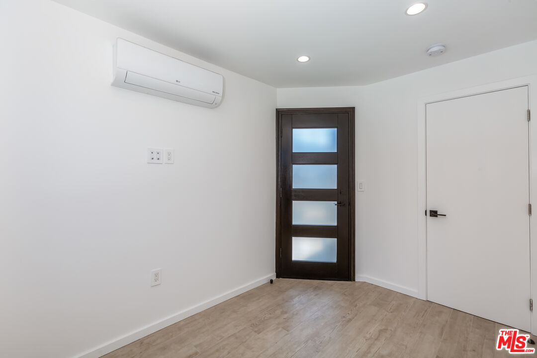 8012 Zeus Dr