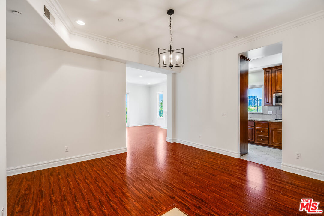 8610 Chalmers Dr Unit: 406