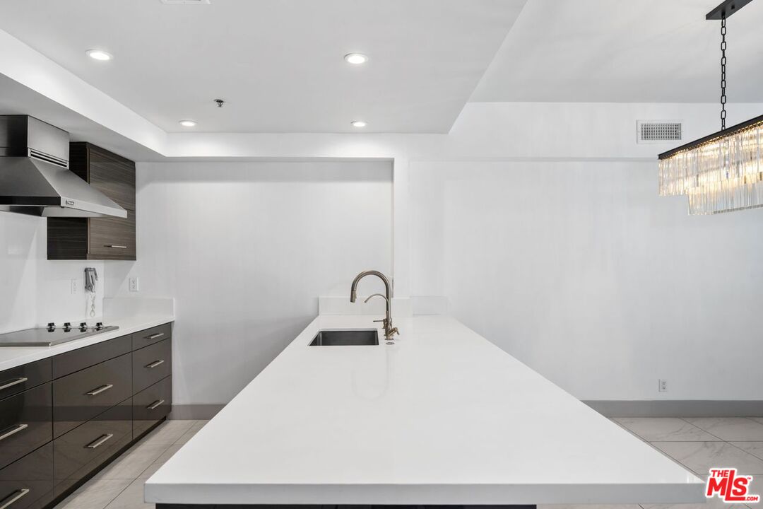 10660 Wilshire Blvd Unit: 804