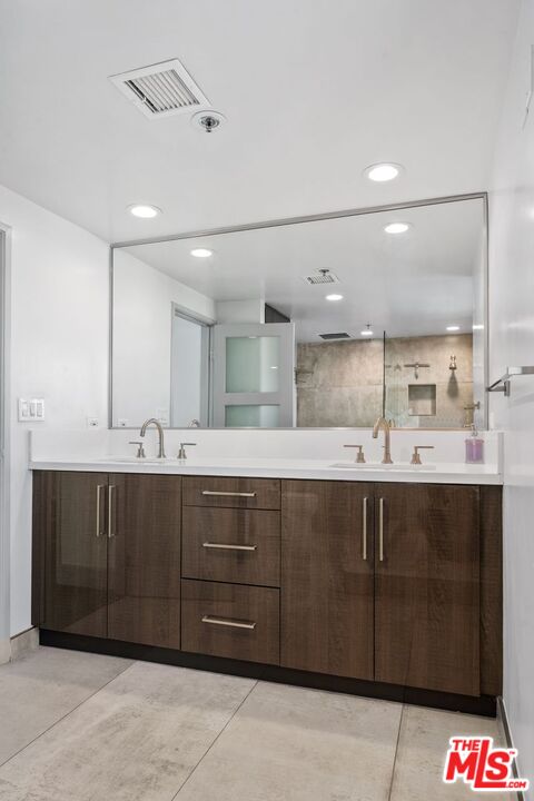10660 Wilshire Blvd Unit: 804