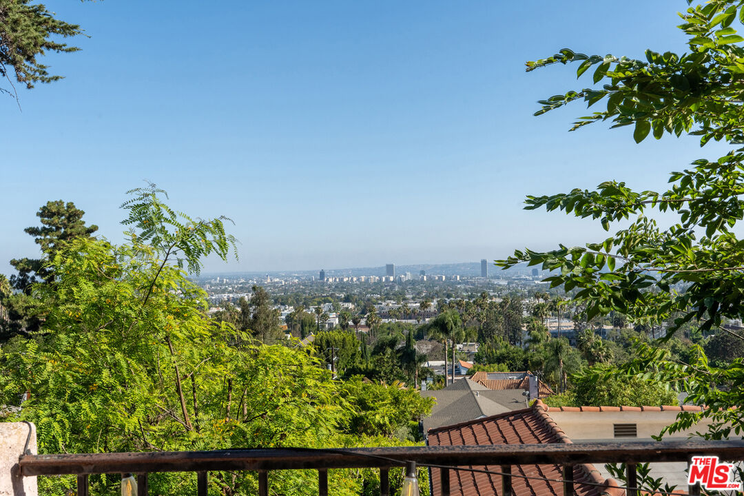 1830 N Sierra Bonita Ave
