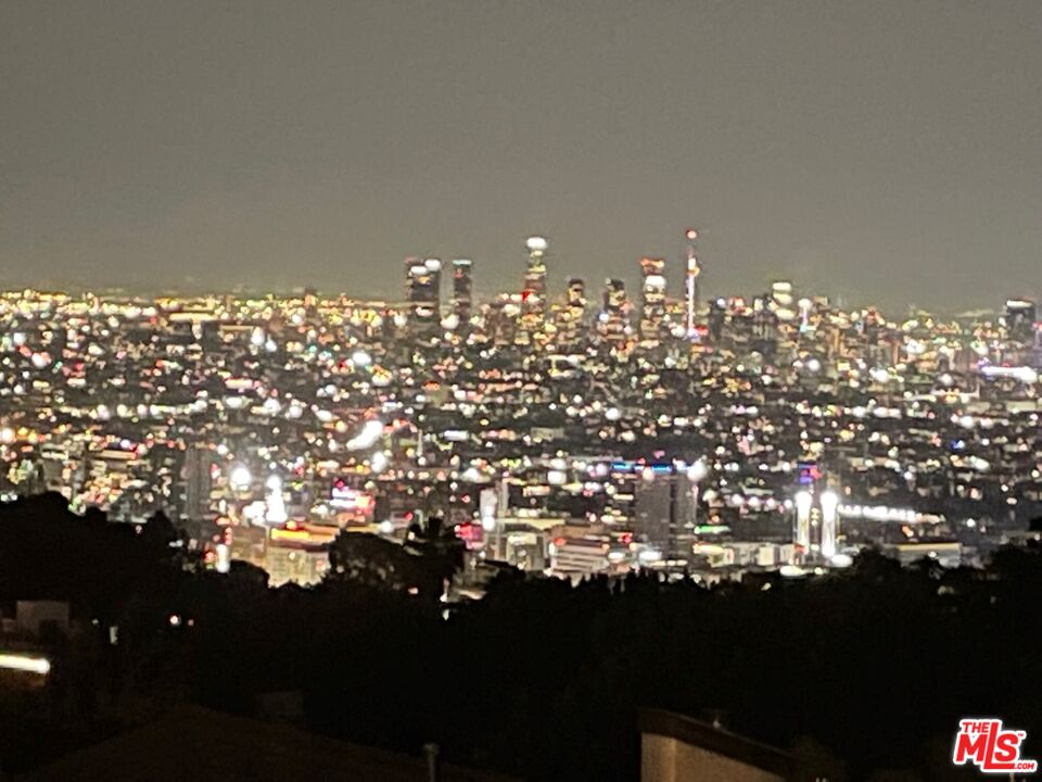 2239 VISTA DEL MAR PL