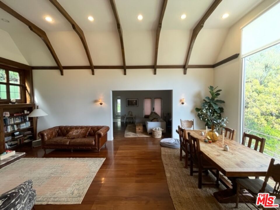 2239 VISTA DEL MAR PL