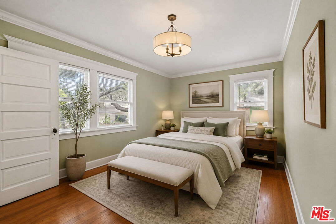 105 El Nido Ave