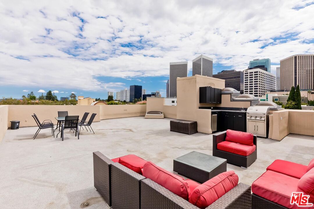9921 Durant Dr Unit: 2