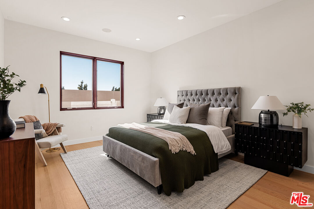 3116 Elvido Dr