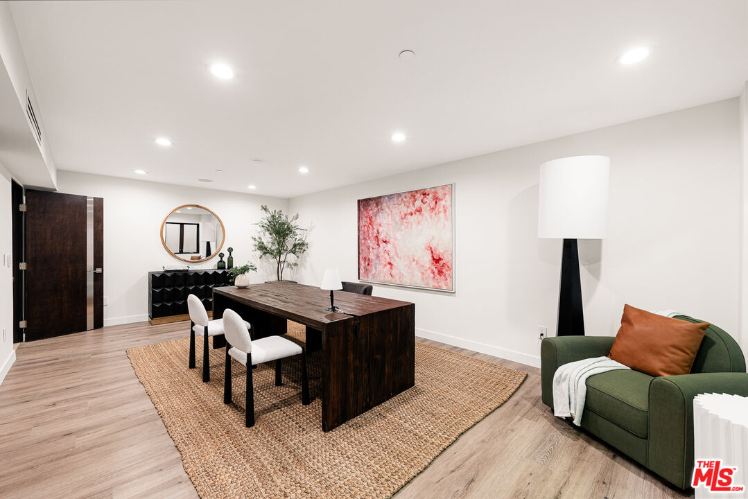 3116 Elvido Dr