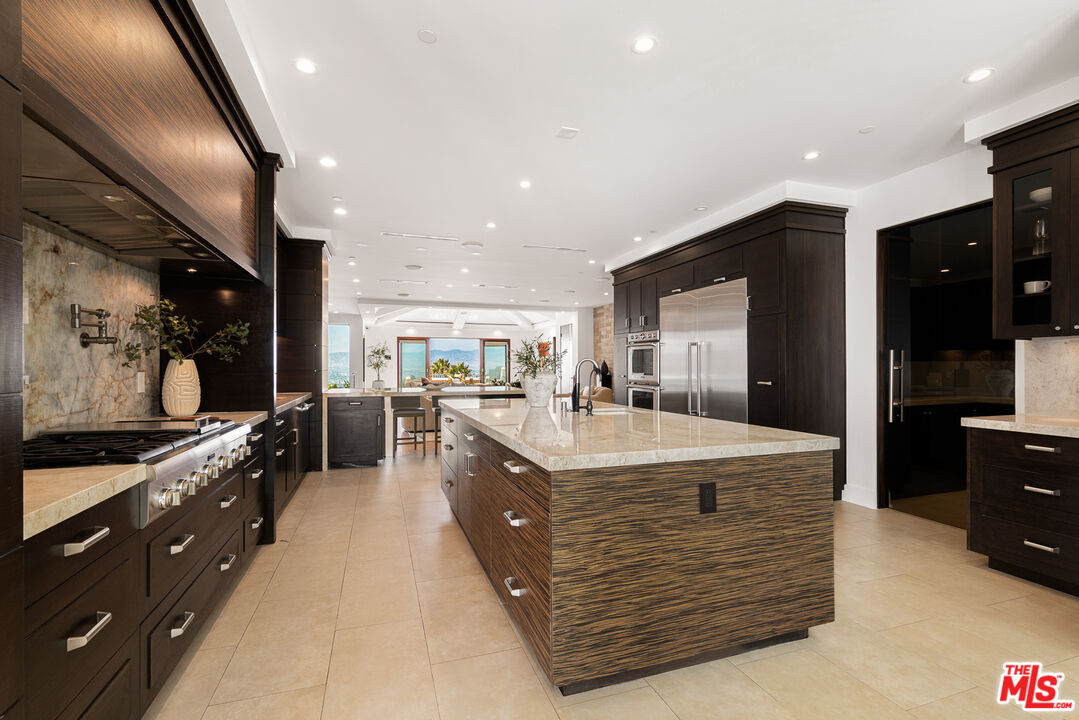 3116 Elvido Dr