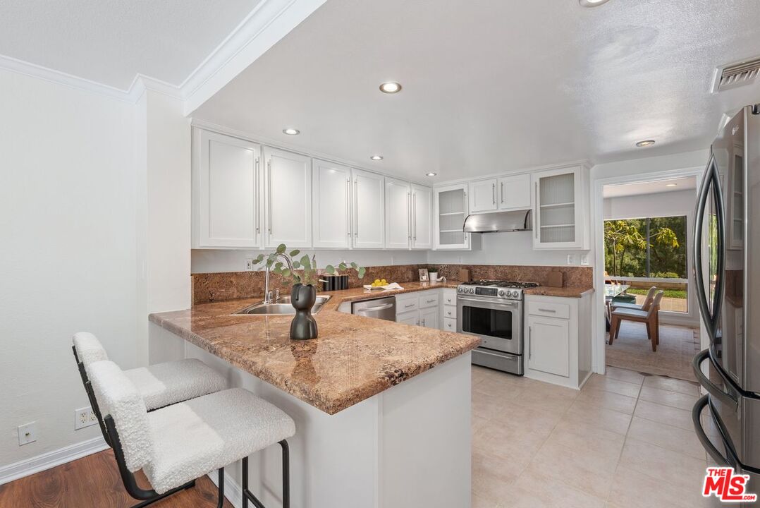 2632 Claray Dr