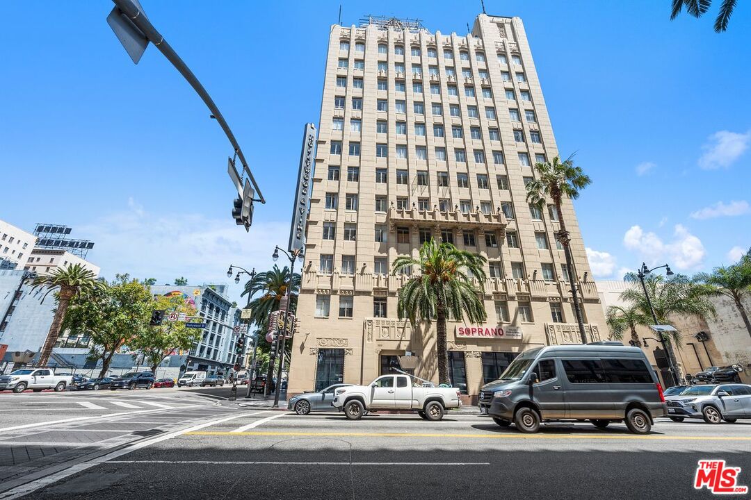 6253 Hollywood Blvd Unit: 708