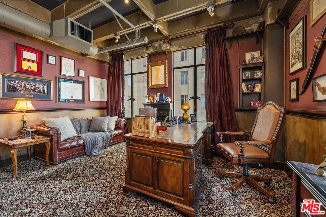 6253 Hollywood Blvd Unit: 708