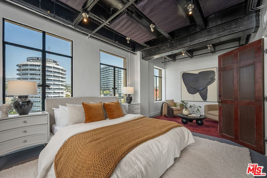 6253 Hollywood Blvd Unit: 708