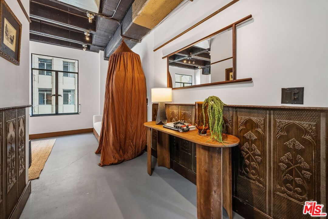 6253 Hollywood Blvd Unit: 708